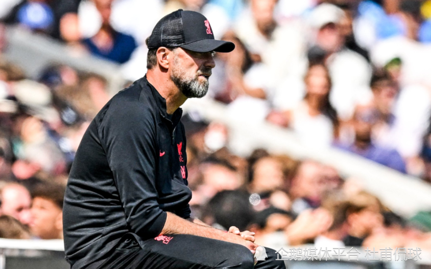 玩家询问《黑神话》春节有准备吗？杨奇：表演个颠勺？