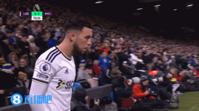 库里砍31分6板7助，成为历史上30+得分场次最多的控球后卫