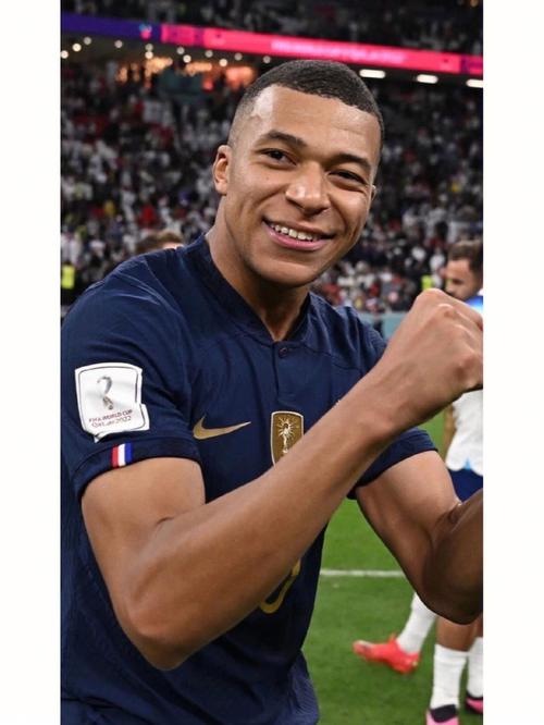 29元史低回馈！《方块方舟》感恩季开启，嘟嘟霸王龙限时返场