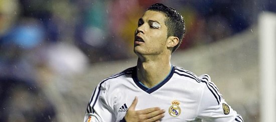 阿隆索遭架空！欲祝贺巴萨夺冠遭叫回 姆巴佩带头反他+率全队离场