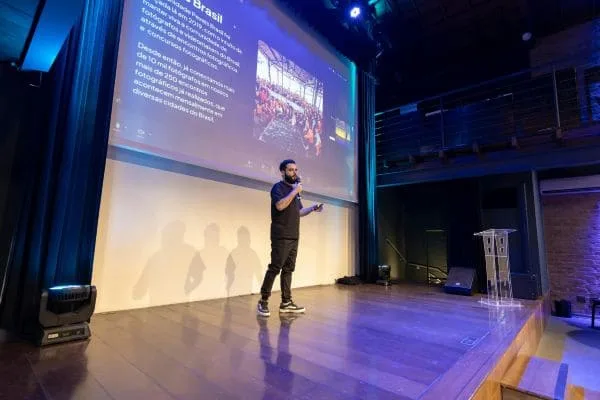 How Technology Is Enhancing Modern Conferences